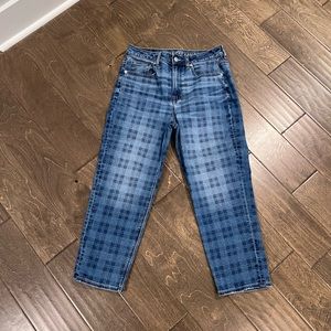 AE Mom Straight Jeans